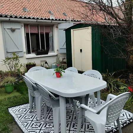 Chez Severine House Marquise